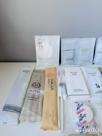 Набор косметики для путешествий командировки