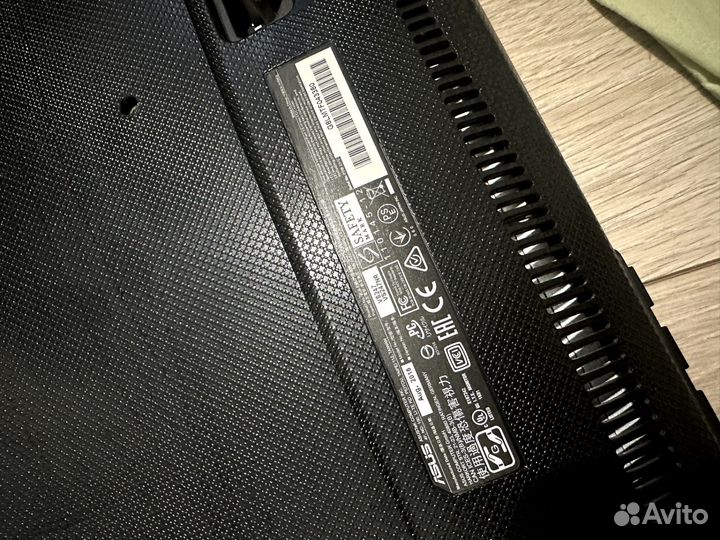 Монитор Asus 24