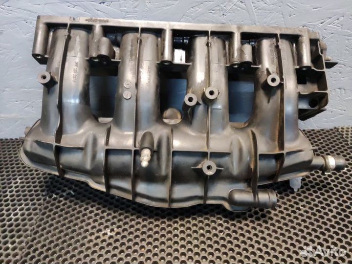 Коллектор впускной Audi A4 B7 BWE 2008