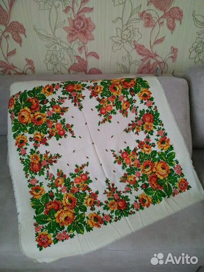 Платок шерсть 92х92 см