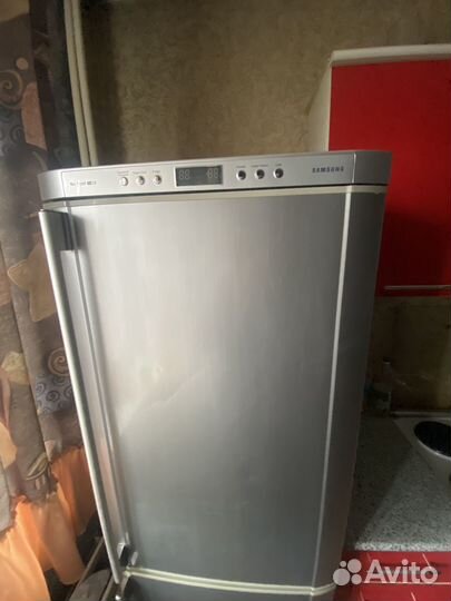 Холодильник Samsung Full no Frost