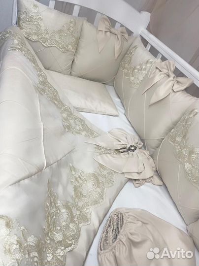 Комплект в детскую кроватку