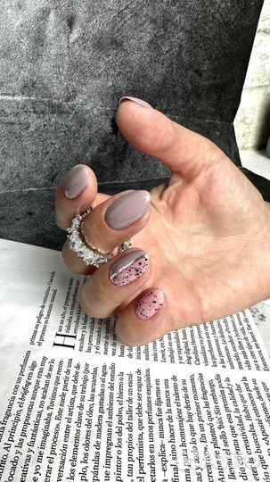 Маникюр, педикюр