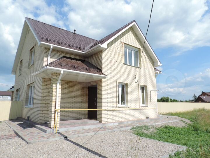 Коттедж 110 м² на участке 7,5 сот.