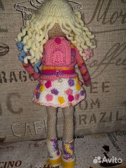 Кукла Энид вязанная игрушка