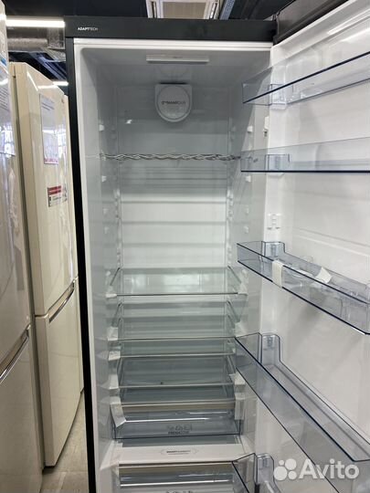 Холодильник gorenje R619eabk6