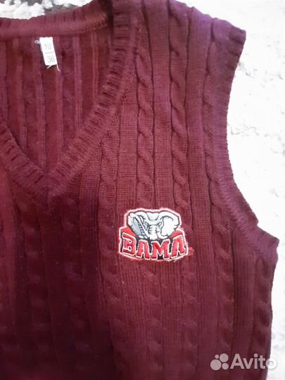 Жилет школьный бордовый