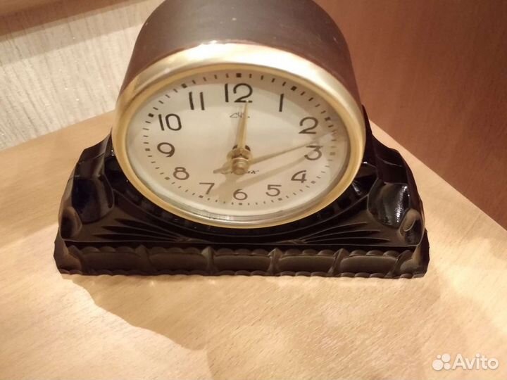 Старинные часы винтаж СССР