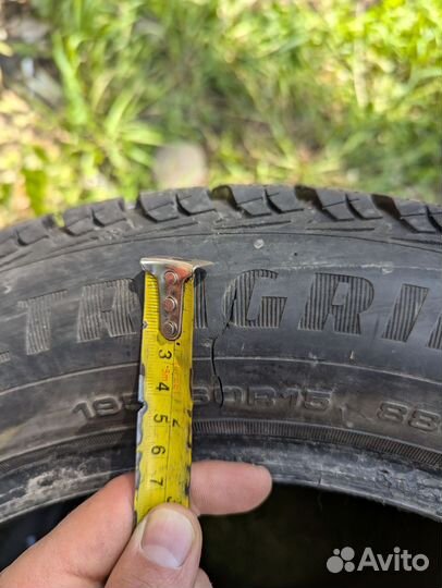 Goodyear UltraGrip Ice 2 195/60 R15 88T