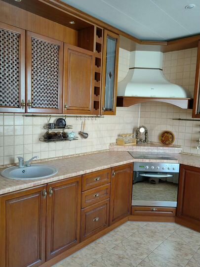 4-к. квартира, 90 м², 6/10 эт.