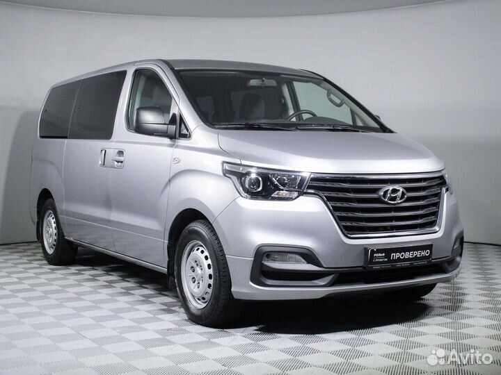 Hyundai H-1 2.5 AT, 2021, 8 000 км