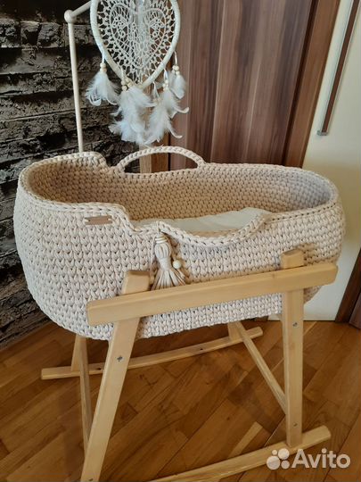 Люлька вязаная для младенца