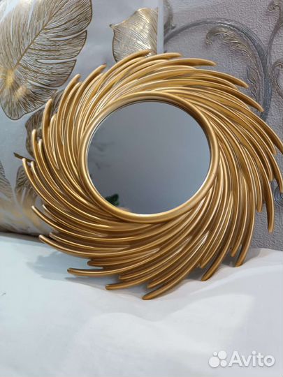 Декоративное зеркало