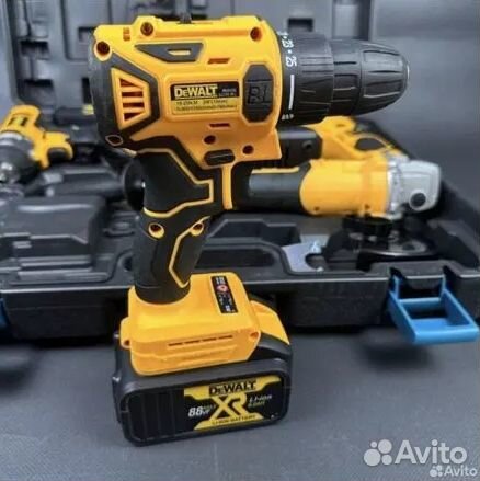 Набор аккумуляторного инструмента dewalt 4 в 1