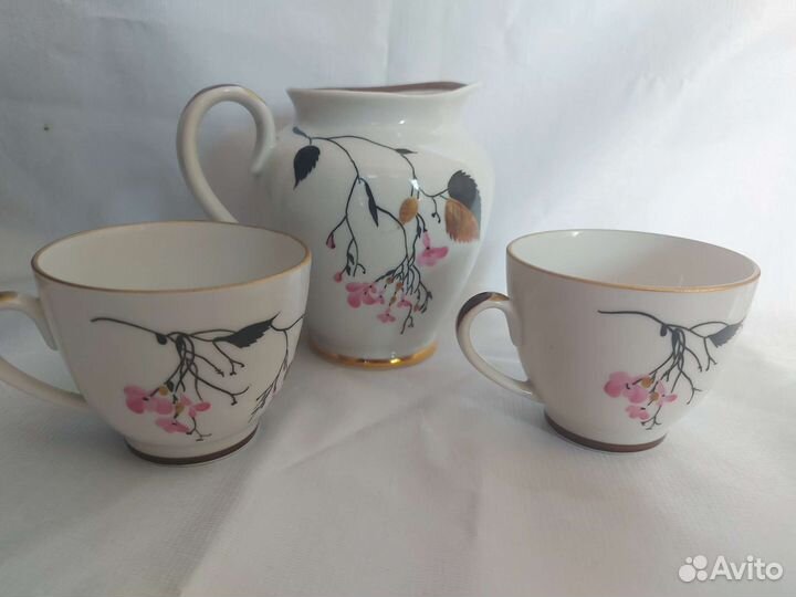 Кофейные чашки, сливочник- молочник лфз