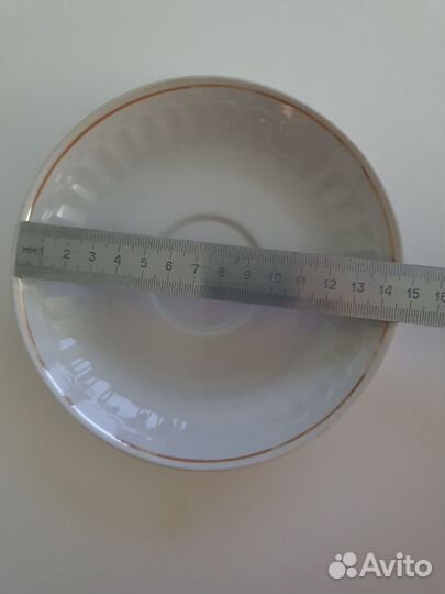 Чайные блюдца