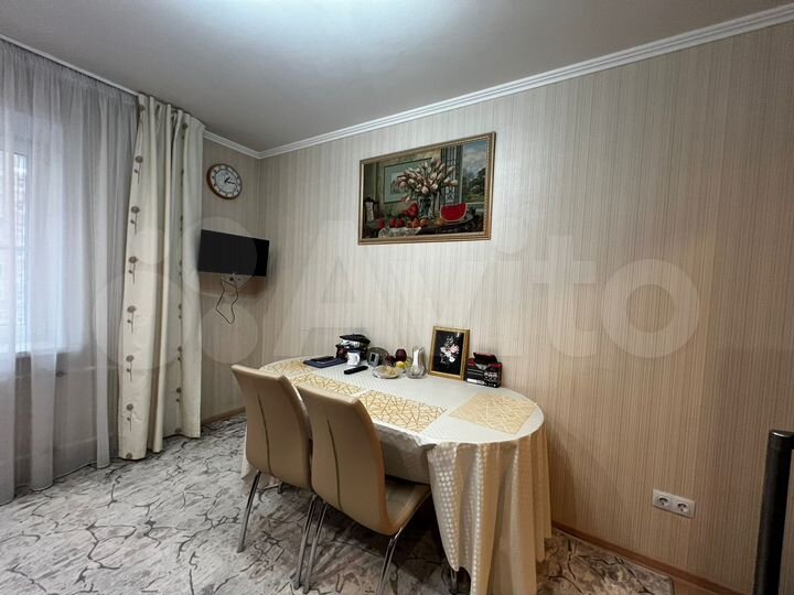 3-к. квартира, 96,1 м², 8/12 эт.