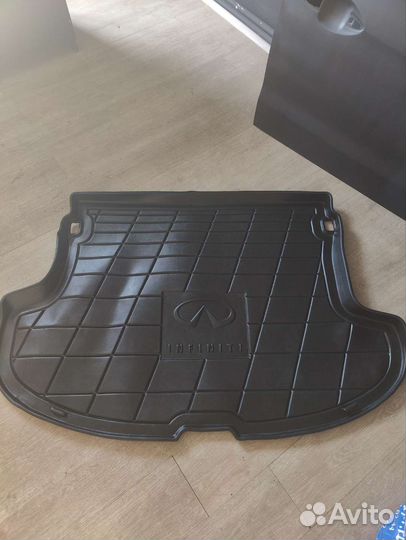 Ковер в багажник Infinity