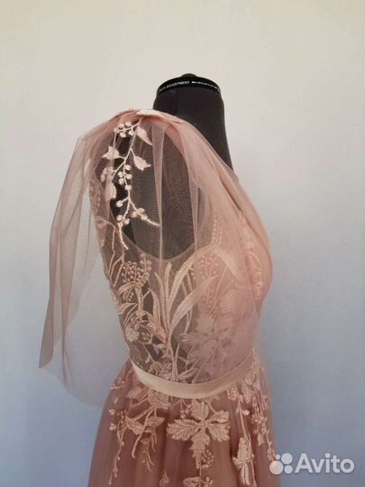 Нарядное платье пошив на заказ