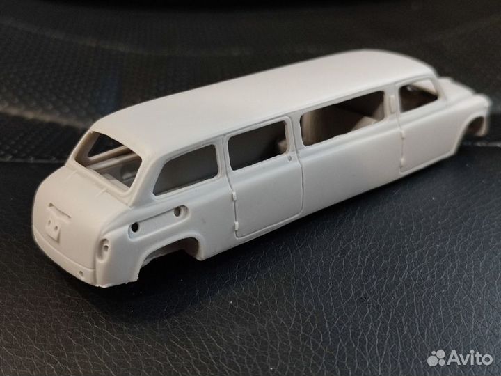 1:43 кит. заз-965 лимузин. Запорожец
