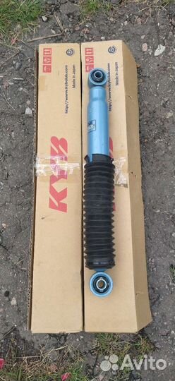 Амортизаторы для Ниссан Эльгранд задние новые