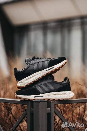 Кроссовки Adidas Retropy E5