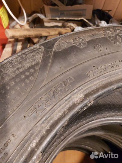 Kumho I'Zen RV Stud KC16 225/60 R18