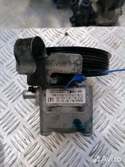 Насос гидроусилителя Volvo XC70