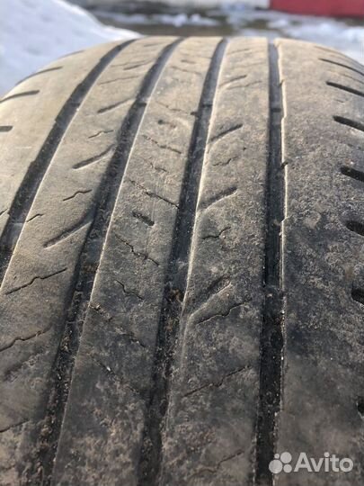 Bridgestone Dueler H/T 843 215/60 R17 96