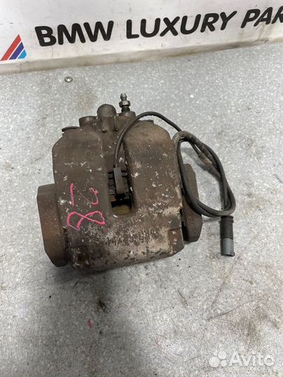 Суппорт тормозной задний Bmw X5 E70 3.0 N52B30