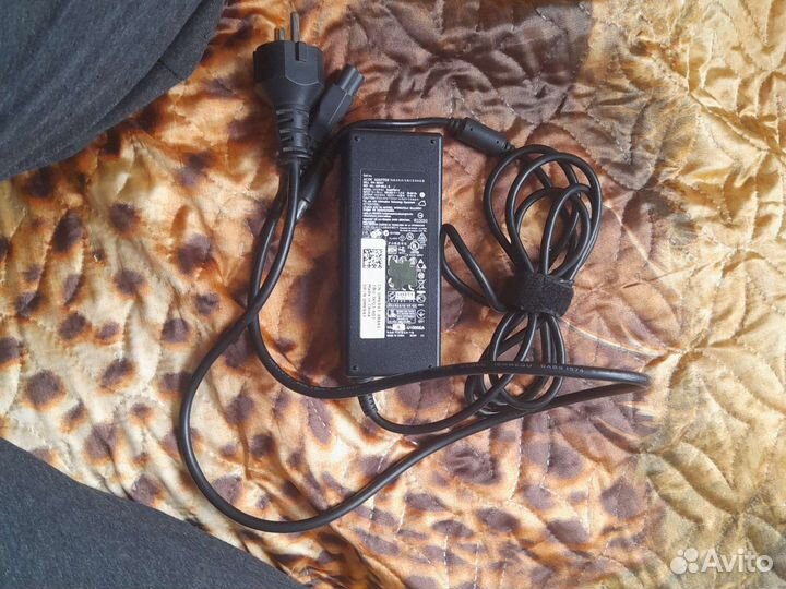 Зарядное устройство для ноутбука dell