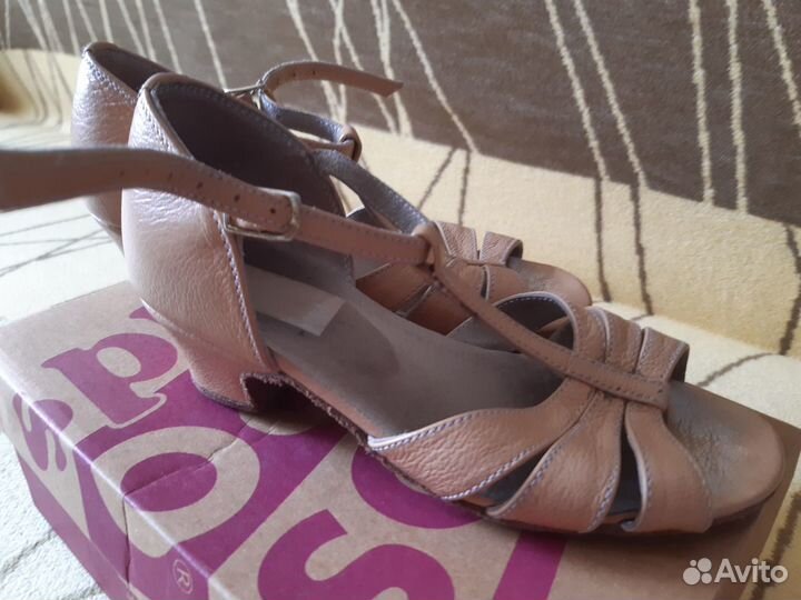 Туфли рейтинговые 18,5 см 30 размер