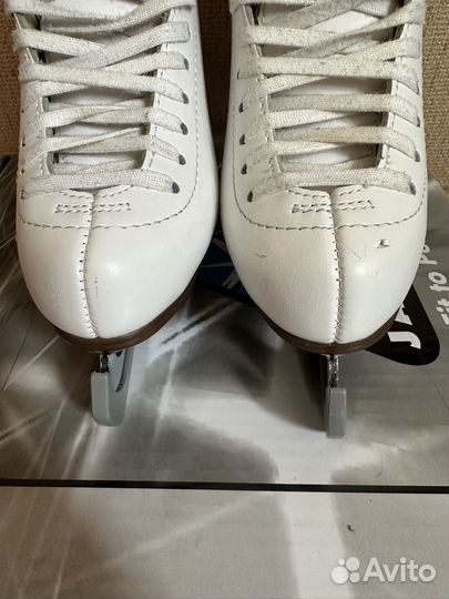 Фигурные коньки jackson artiste