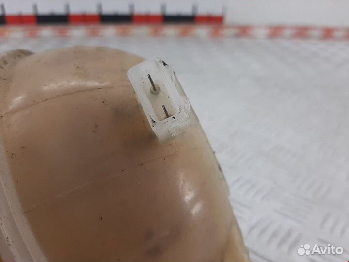 Бачок расширительный seat Cordoba 2 2001