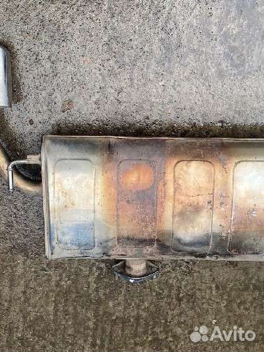 Глушитель Kia Sportage 4. Б.У Двойной выхлоп