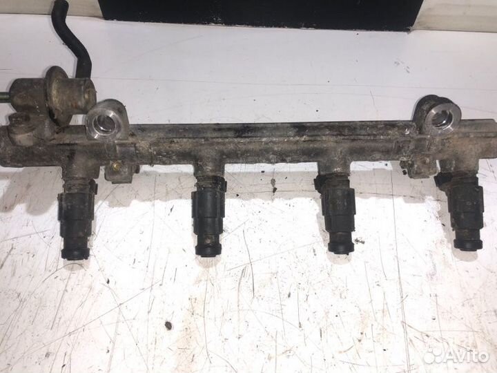 Топливная рейка Mitsubishi Lancer 4G15 2009