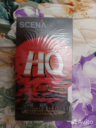 Видеокассеты с фильмами