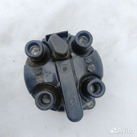 Крышка трамблёра Nissan Primera SR20DE