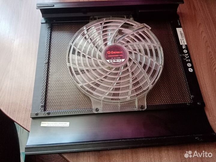 Подставка с охлаждением для ноутбука 17,3''