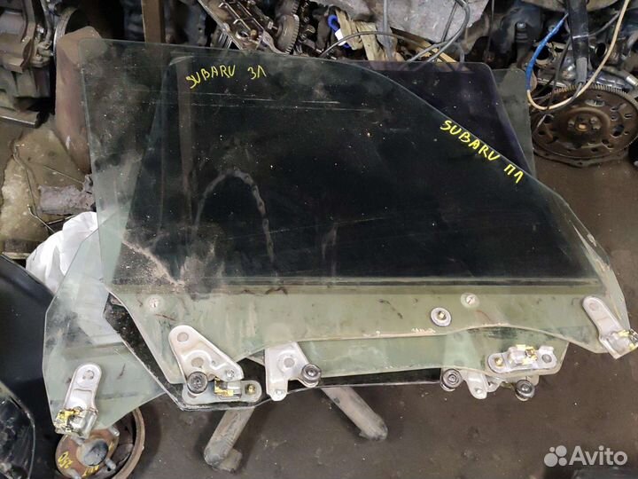 Стекло Subaru Forester SF