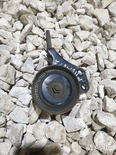 Натяжитель ремня Альмера Классик