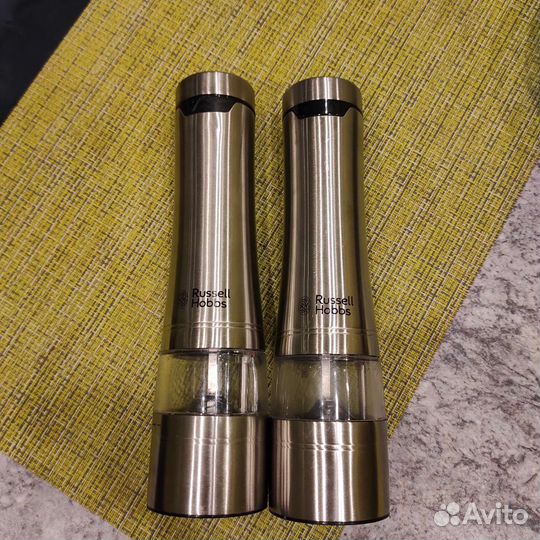 Перечница и солонка электронные rassel hobbs