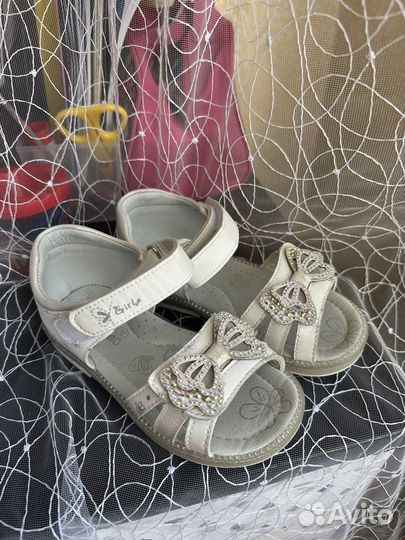 Сандалии для девочки 28