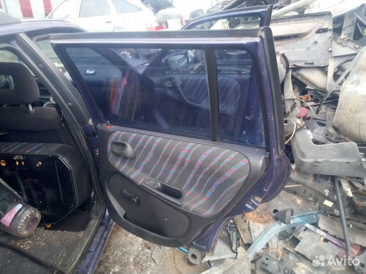 Дверь задняя правая Опель Астра F