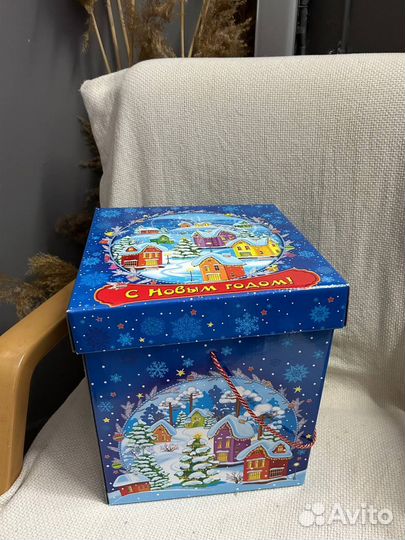 Коробки для новогодних подарков