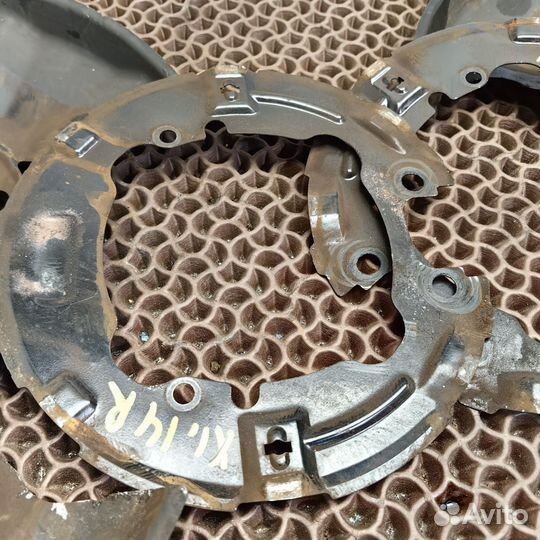 Щитки заднего тормозного диска BMW x1 e84