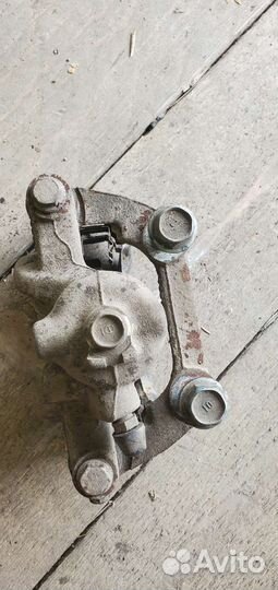 Суппорт honda cr v 3