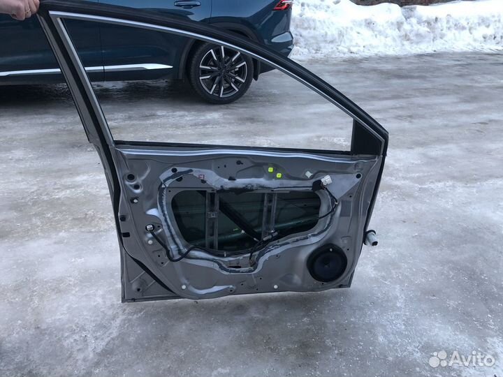 Дверь передняя левая на honda CR-V 3 2006-2012