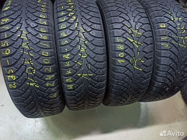 Nokian Tyres Hakkapeliitta 4 235/65 R17 108T