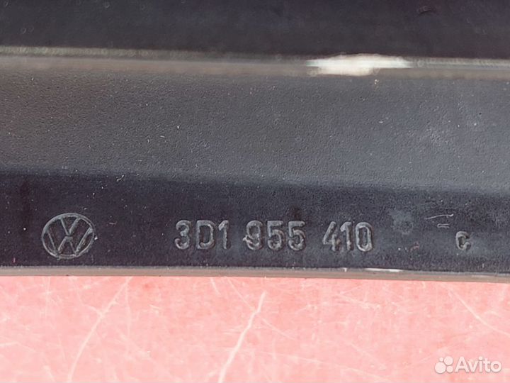 Поводок стеклоочистителя Volkswagen Phaeton